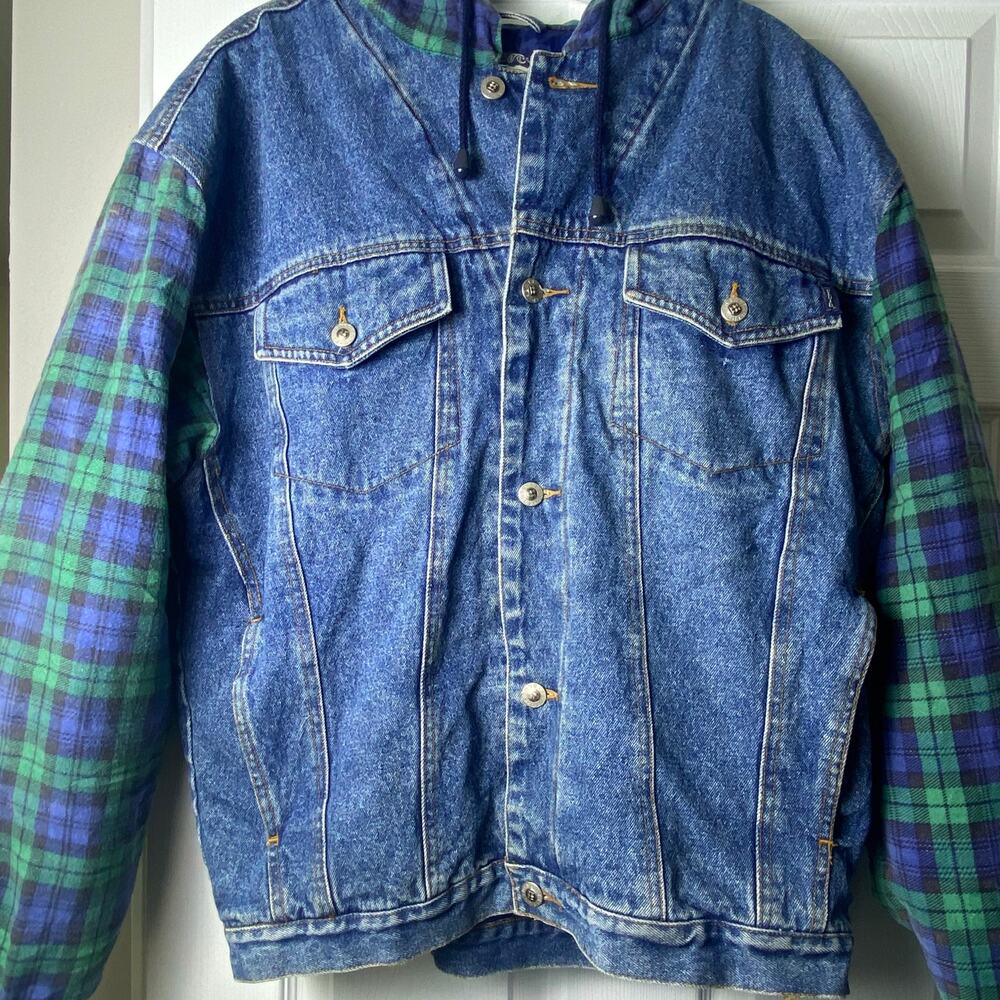 Vintage Fluid Blues Denim and Flannel Hooded Trucker Jacket Quilted Liner Large